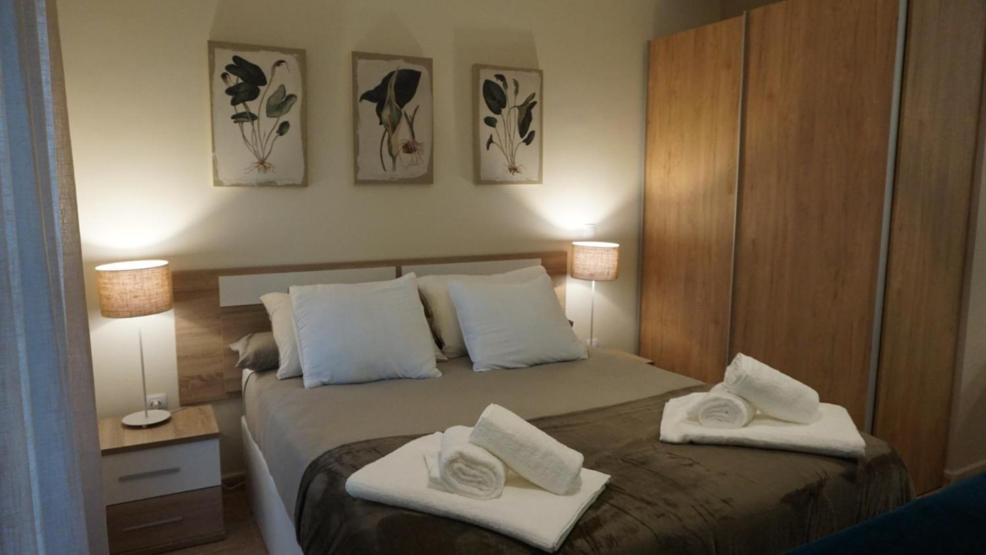 Apartamentos Hernan Cortes Villanueva De La Serena Εξωτερικό φωτογραφία